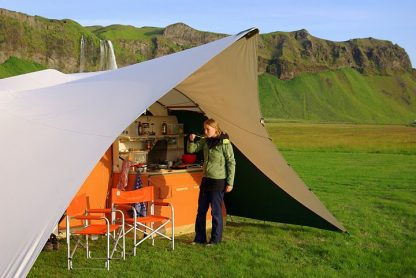 Hoylt 6 Man Tent with Fly and Screens